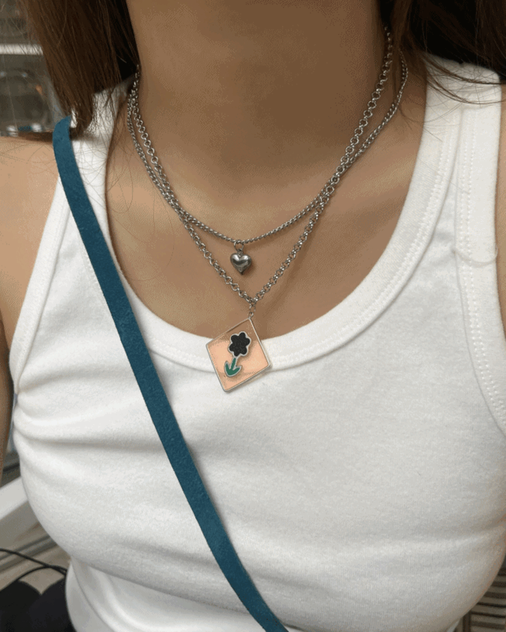 Flower brass necklace